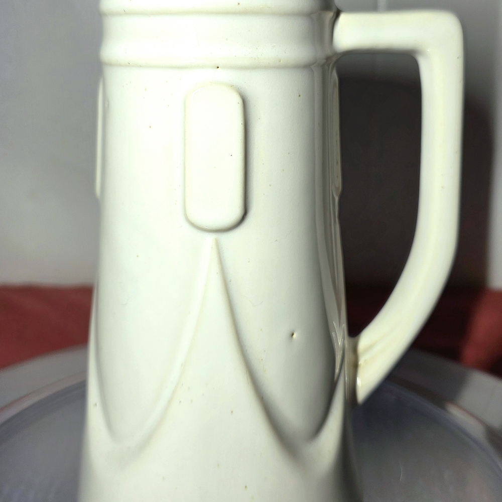 Art Deco Reproduction Pottery Cattail Vase Organic Cream Glaze - Picture 3 of 6
